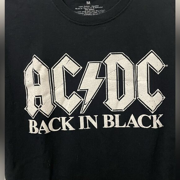AC/DC Back in Black t shirt - Picture 2 of 4
